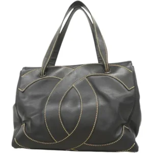 シャネル ワイルドステッチ ショルダーバッグ ラムスキン