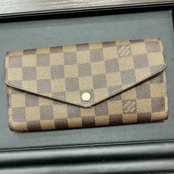 ルイ・ヴィトン　ダミエ・エベヌ　ポルトフォイユ・サラ
