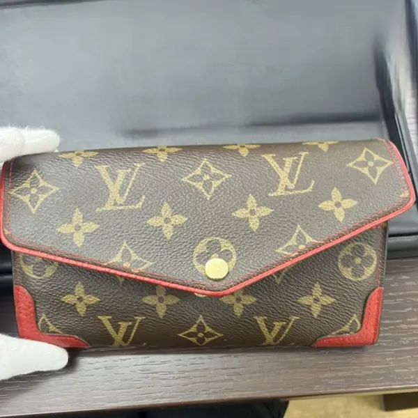 ルイ・ヴィトン　モノグラム レティーロ　ポルトフォイユサラ　長財布