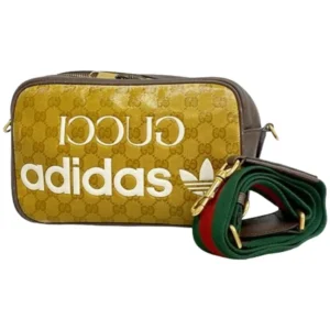 グッチ GGクリスタル ショルダーバッグ コーティングキャンバス