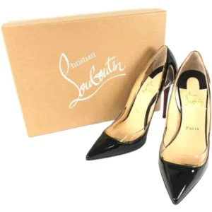 クリスチャン・ルブタン パンプス エナメル