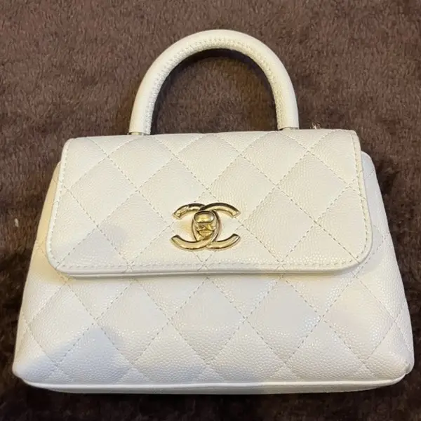 シャネル　ココハンドル