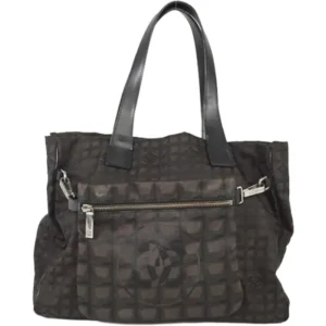 シャネル ニュートラベル トートバッグ ナイロン