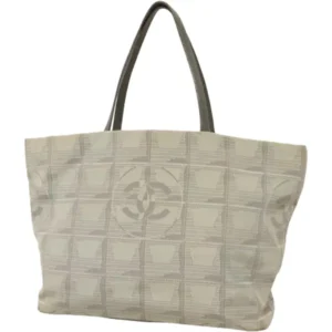 シャネル ニュートラベル トートバッグ ナイロン