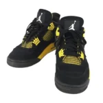 ナイキ スニーカー スエード 