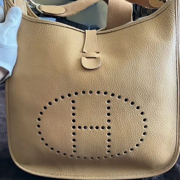 エヴリン　ショルダーバッグ