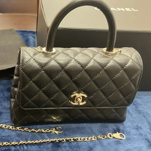 シャネル　ココハンドル　チェーンショルダー