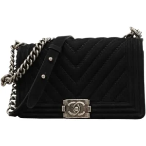 シャネル ボーイシャネル Vステッチ チェーンショルダーバッグ スエード