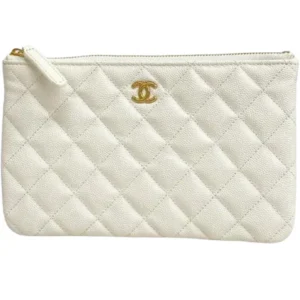 シャネル マトラッセ ポーチ キャビアスキン