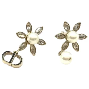 ディオール ピアス