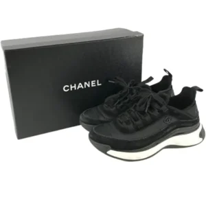 シャネル スニーカー スエード