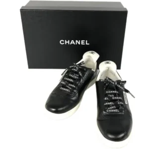 シャネル スニーカー レザー