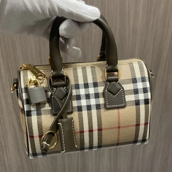 バーバリー　ミニボウリングバッグ