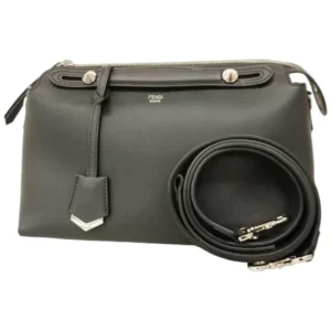 フェンディ バイザウェイミディアム ハンドバッグ レザー