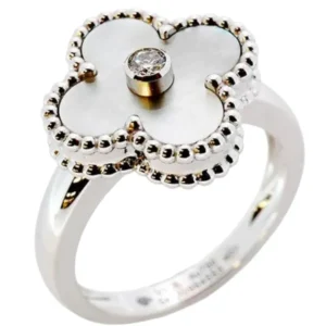 ヴァンクリーフ&アーペル ヴィンテージ アルハンブラ リング