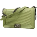 シャネル ボーイシャネル チェーンショルダーバッグ ラムスキン