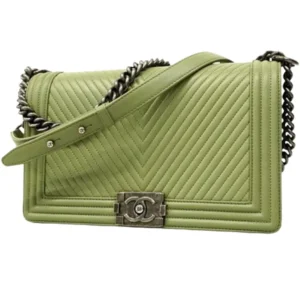 シャネル ボーイシャネル チェーンショルダーバッグ ラムスキン