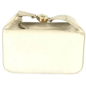 シャネル ビコローレ ポーチ ラムスキン