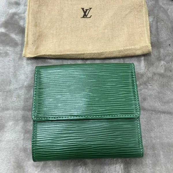 ルイ・ヴィトン　エピ　Wホック財布