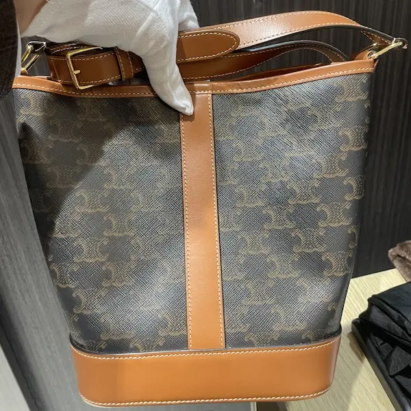 セリーヌ　トリオンフ　バケット　ショルダーバッグ