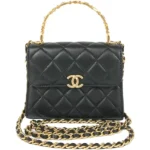 シャネル マトラッセ チェーンショルダーバッグ ラムスキン