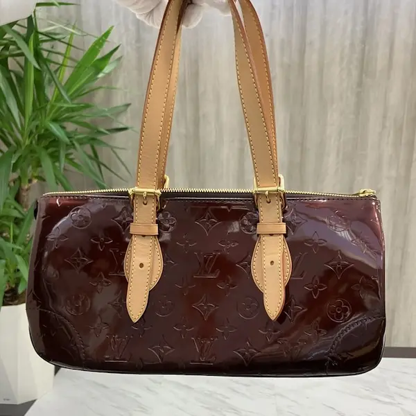 ルイ・ヴィトン　モノグラム・ヴェルニ　ローズウッド・アヴェニュー