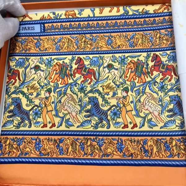 エルメス　カレ90　スカーフ