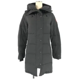 カナダグース ダウン