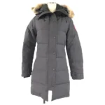 カナダグース ダウン