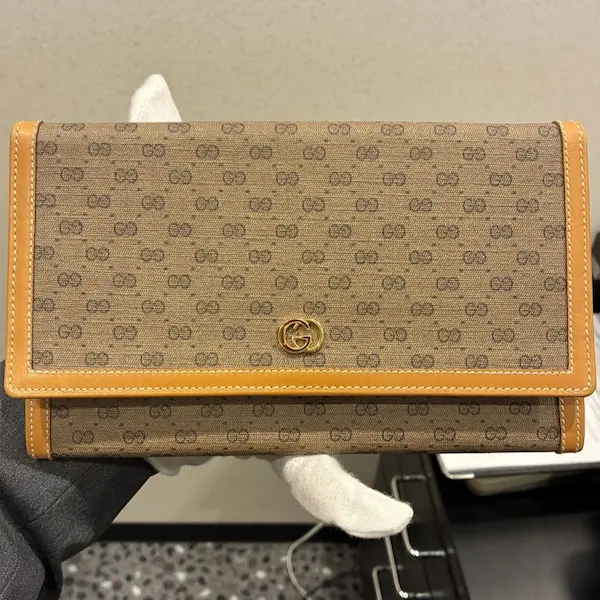 グッチ　オールドグッチ　マイクロGG　二つ折り長財布