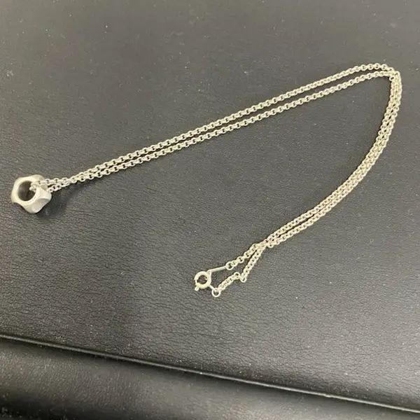 ティファニー　アロマピカソ　グルーブナット　ネックレス