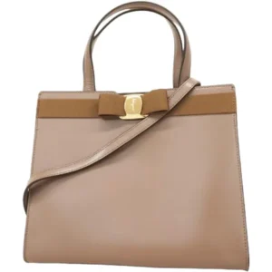 サルヴァトーレ・フェラガモ ヴァラ ハンドバッグ レザー