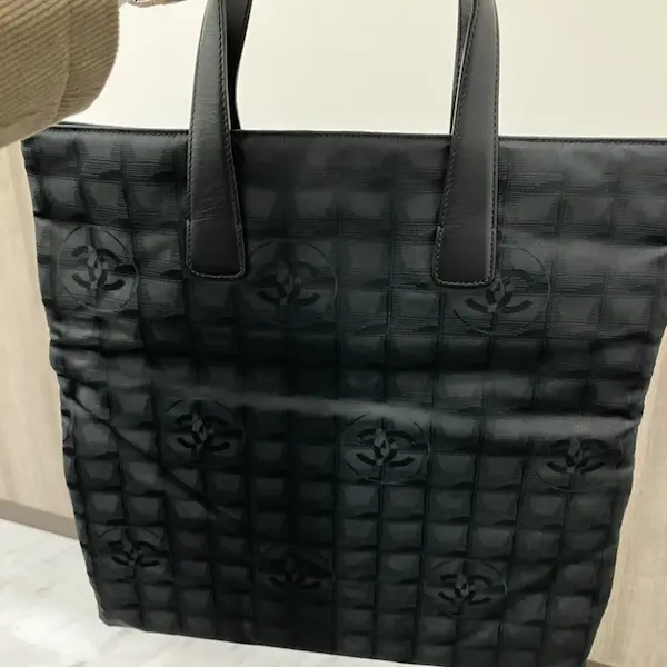 シャネル　ニュートラベルライン　トートバッグ