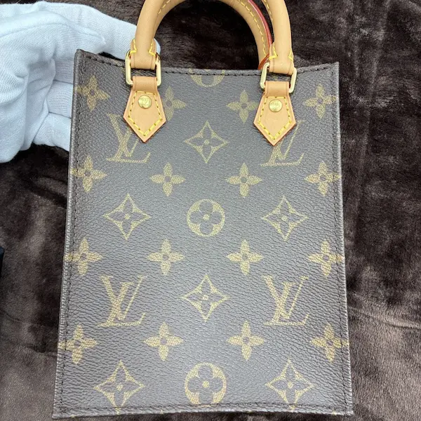 ルイ・ヴィトン　プティット・サックプラ