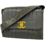 シャネル マドモアゼル ショルダーバッグ ラムスキン