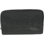 シャネル ポーチ キャビアスキン