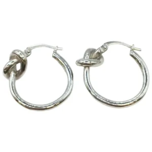 セリーヌ ノット ピアス