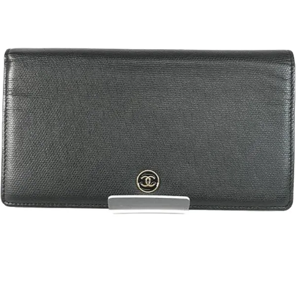 シャネル ハーフココ 財布 キャビアスキン