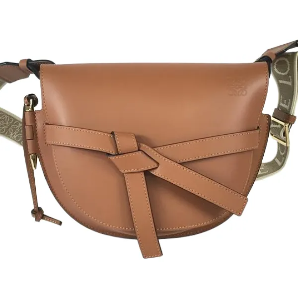 ロエベ アナグラム ゲートデュアルスモール ショルダーバッグ レザー