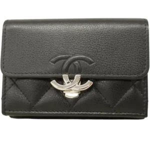 シャネル ハーフココ 財布 キャビアスキン