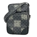 ルイ・ヴィトン ダミエグラフィット クリストファーネメス アマゾン ショルダーバッグ N48239