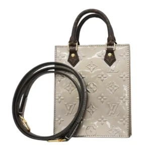 ルイ・ヴィトン ヴェルニ モノグラム プティットサックプラ ハンドバッグ M90564