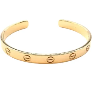 カルティエ ラブ ブレスレット バングル