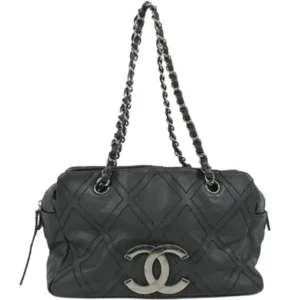 シャネル ワイルドステッチ チェーンショルダーバッグ レザー