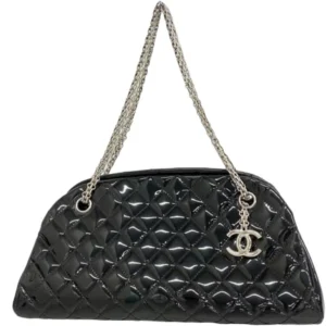 シャネル マドモアゼル チェーンショルダーバッグ パテントレザー