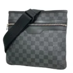 ルイ・ヴィトン ダミエグラフィット トマス ショルダーバッグ N58028