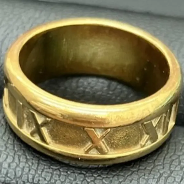 ティファニー　アトラス　リング