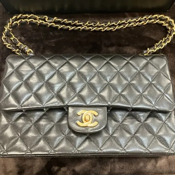シャネル　マトラッセ　ダブルフラップチェーン　ショルダーバッグ