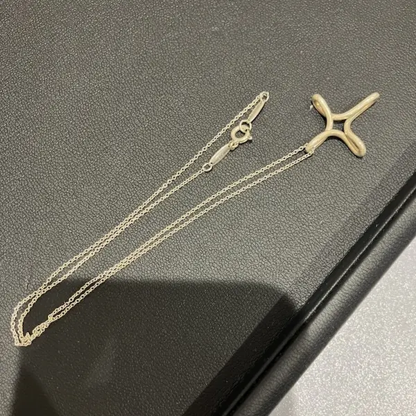 ティファニー　インフィニティクロス　ネックレス