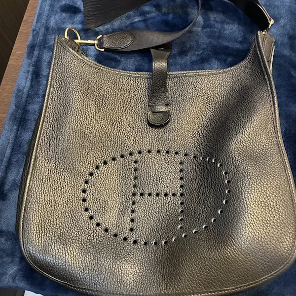 エルメス　エヴリンGM　□C刻印